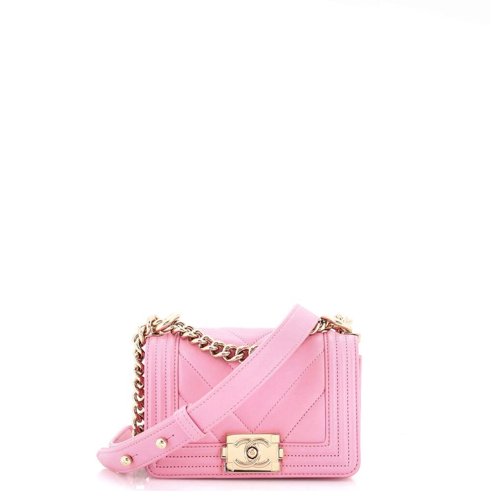 Chanel Boy Flap Bag Chevron Lambskin #264217C39B